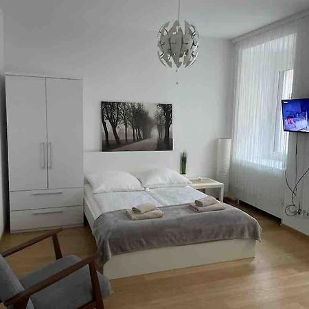 Akh - Uni 10Min - Zentrum 10 Min Вена Экстерьер фото